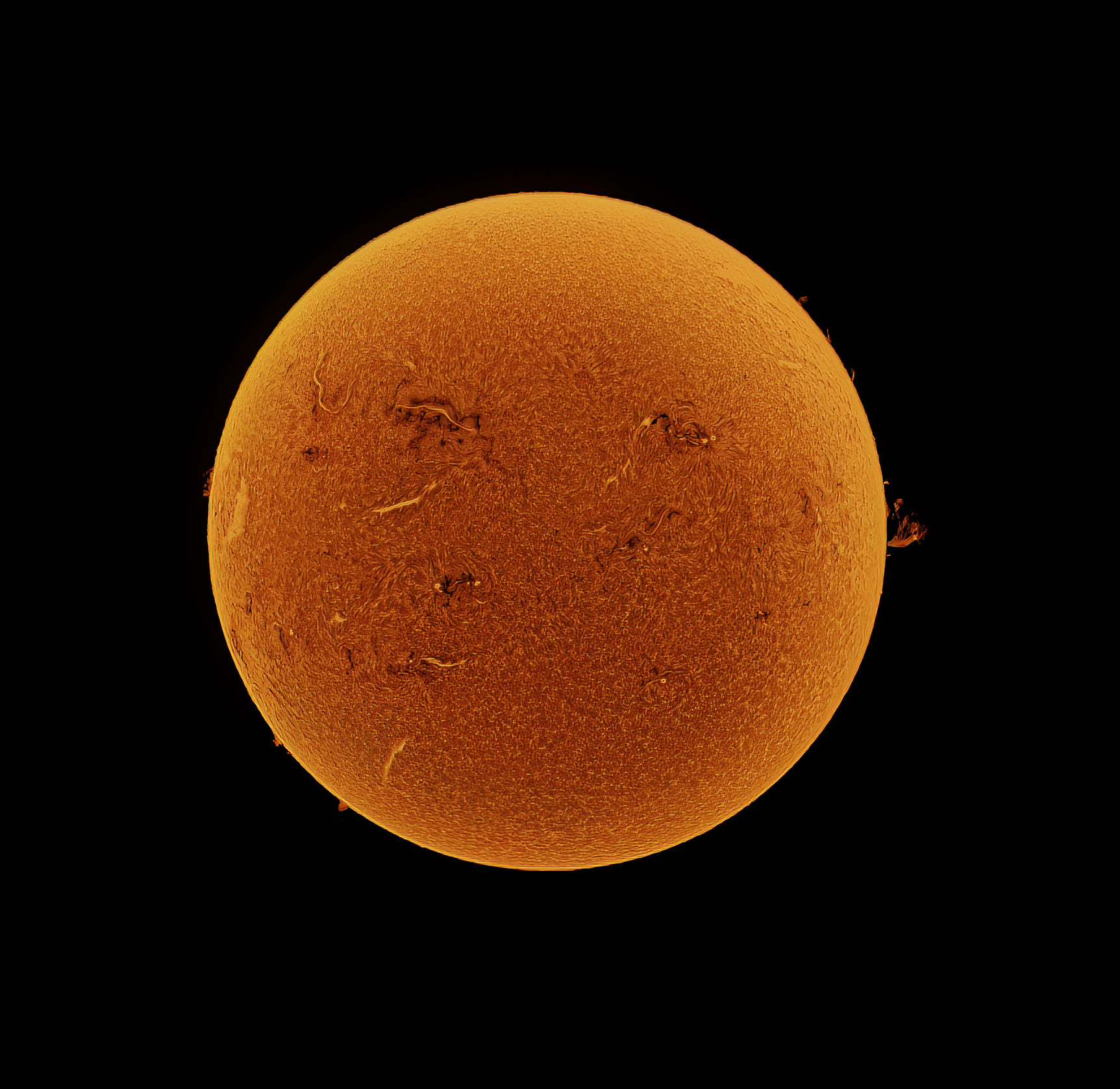 LM-2025-04-24_08_51_22-Solar-Ha-Elalon-Inverted
